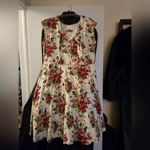 NEW EFFIE'S HEART | Demoiselles Dress in Bouquet Print